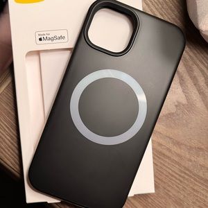 Otterbox Aneu case for iPhone 13